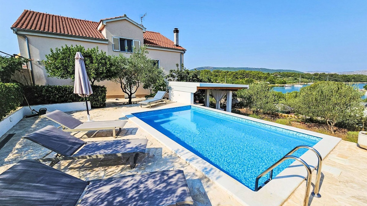 Bilice House | Katenas by Interhome