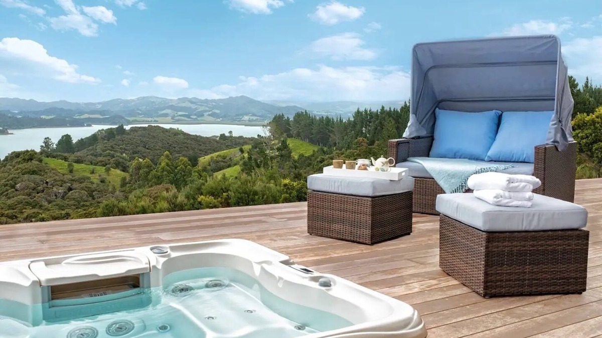 Totara North Villa | KAURI HILL ESTATE Luxe Mountain Retreat Overlooking Whangaroa Harbour