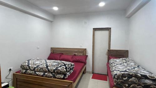 Sitapur Hotel | Kedar Dham niwas