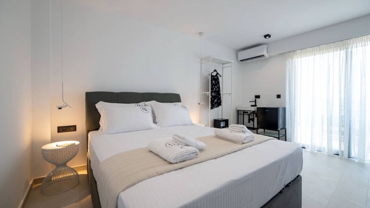 Kalamata Marina Apartment | KEDL Junior Suites 303