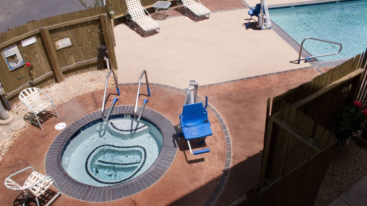King City Hotel | Keefer's Inn