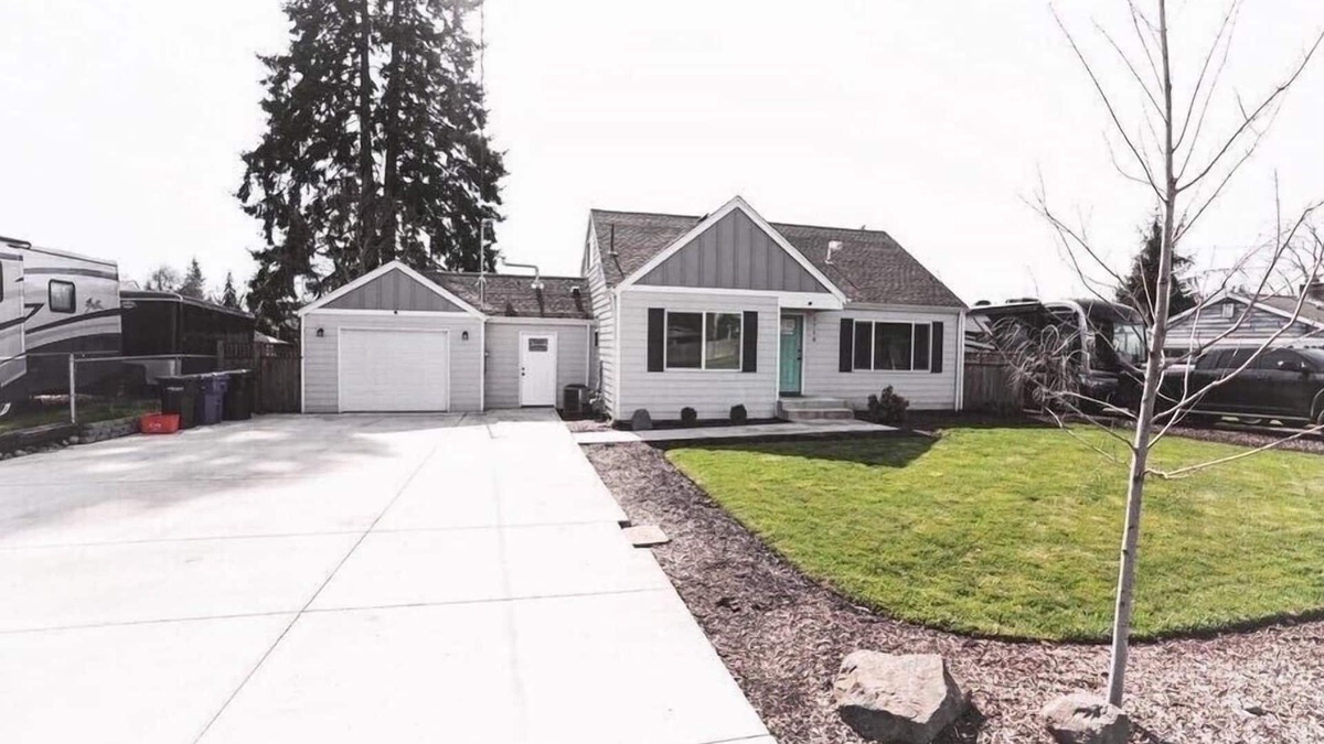 Keizer House | Keizer Meadows Estate 🌾 (Near In N Out)