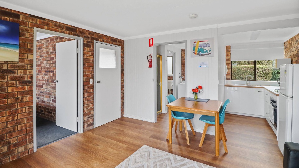 St Helens Apartment | Kellraine Holiday Units