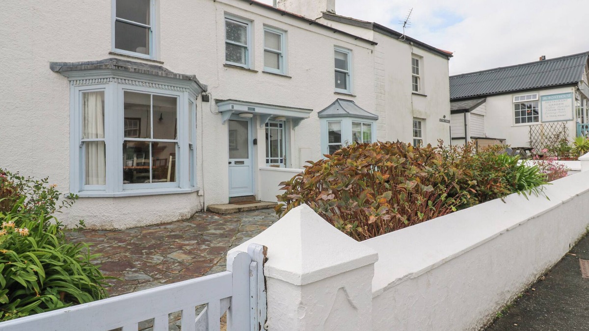 Portscatho Cottage | KELSEY, family friendly, character holiday cottage in Portscatho