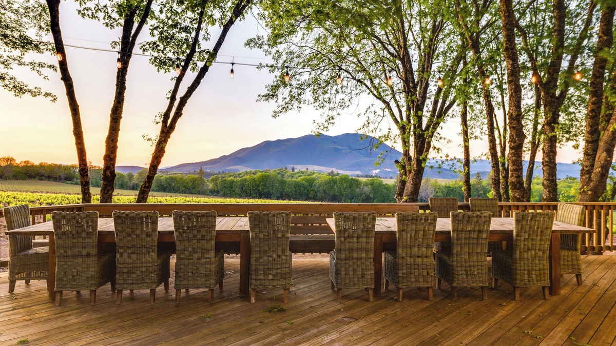 Kelseyville Villa | Kelseyville Home w/Private Pool & Vineyard Views!