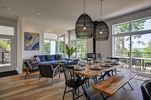 Sainte-Beatrix Ski Chalet | Kensho Enjoy nature life with Hot tub