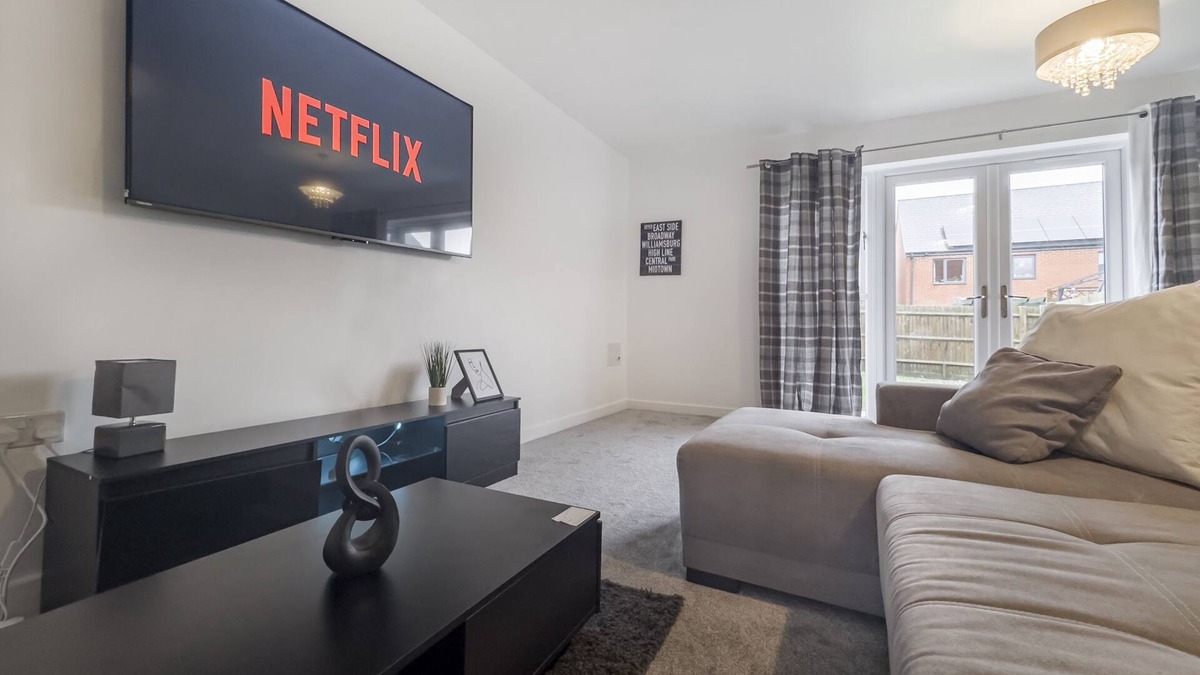 Ashford House | Kent retreat - Book today and relax