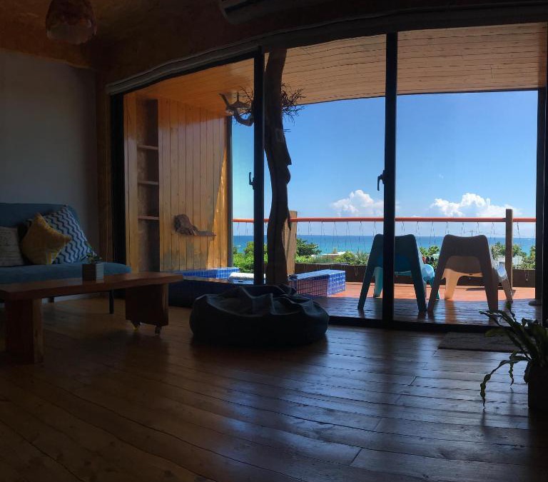 South Beach Bed & Breakfast | Kenting Nanwan AlohaInn