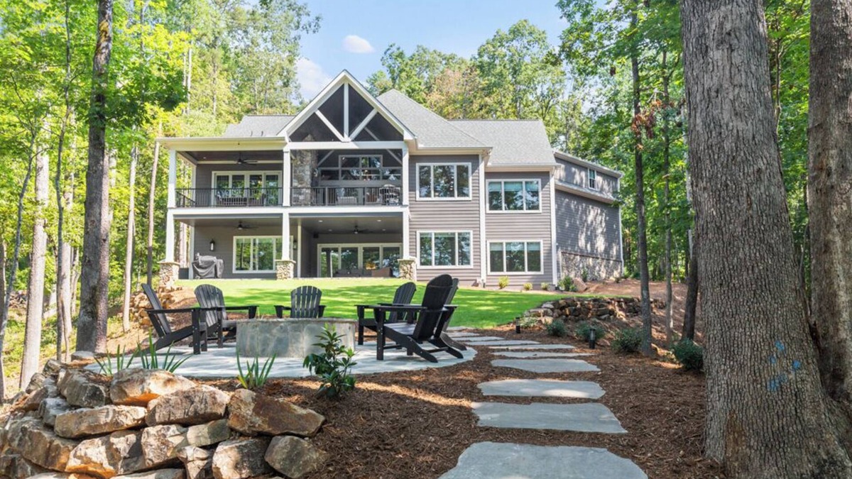 West Union House | Keowee Cove Retreat on Lake Keowee!