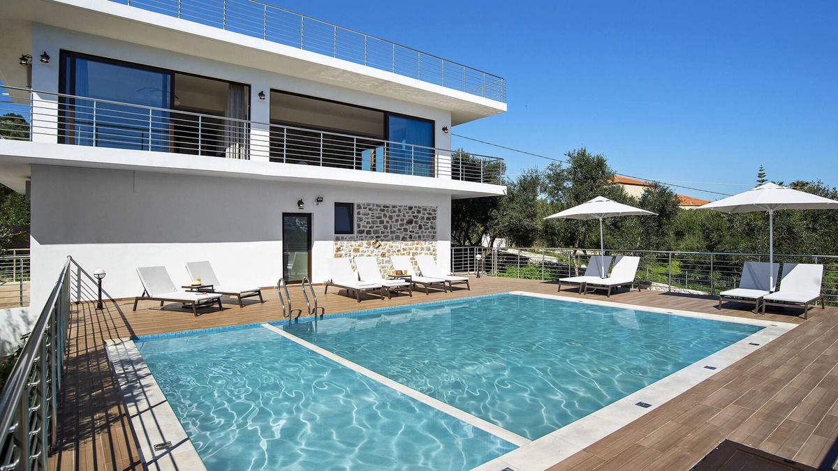 Kalyves Villa | Kera Green Private Villa with heated salt water pool.