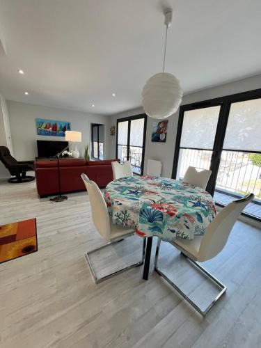 Auray Apartment | Keriolet appartement de standing centre ville 4p