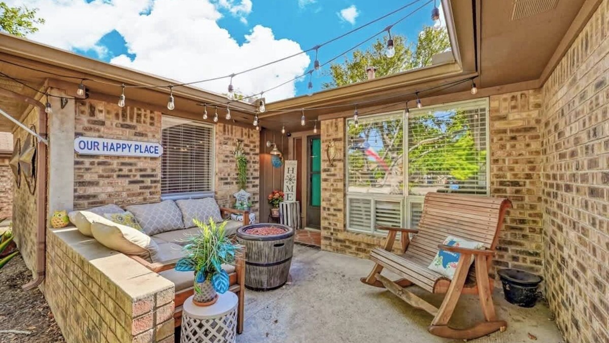 Kerrville House | Kerrville Gem! | Firepit & Grill