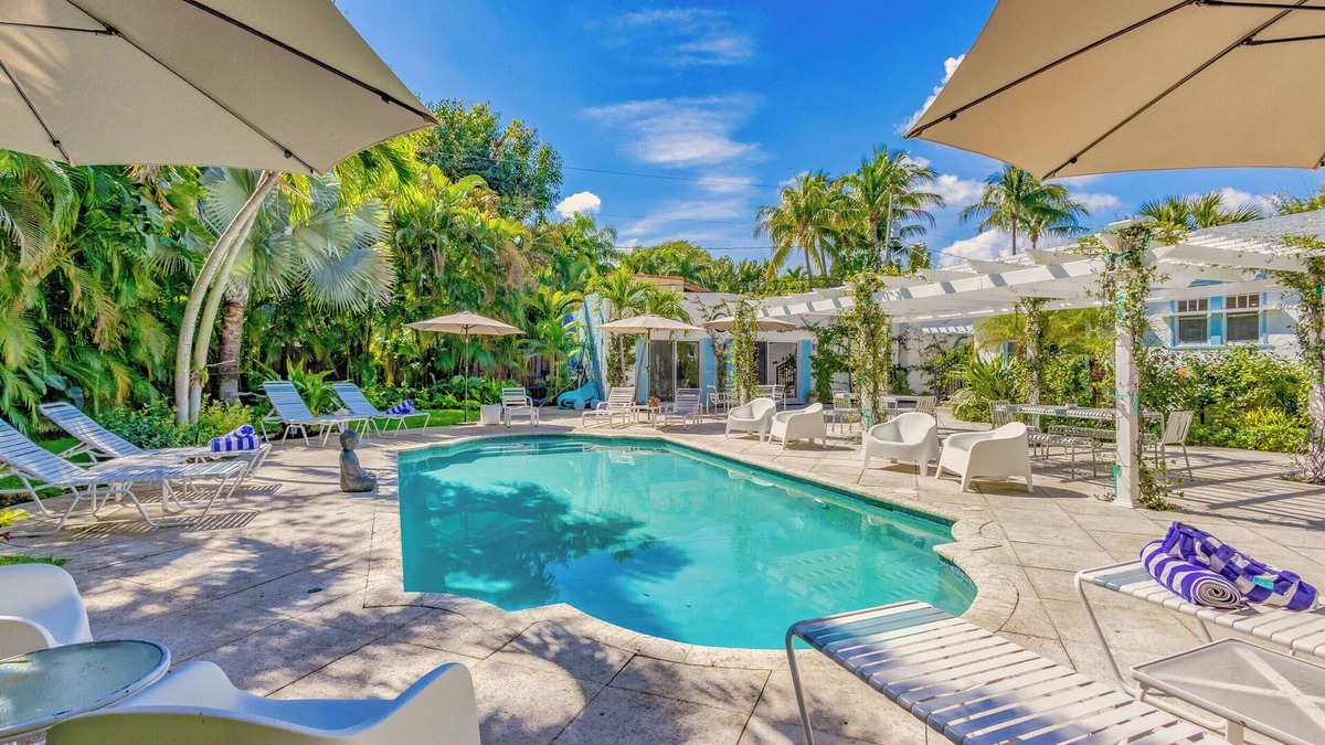 Northwood Shores House | Key West Estate in West Palm Beach with 2 separate homes & stunning pool oasis.