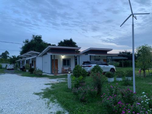 Nakhon Sawan House | KHUN CHUAT'S HOUSE