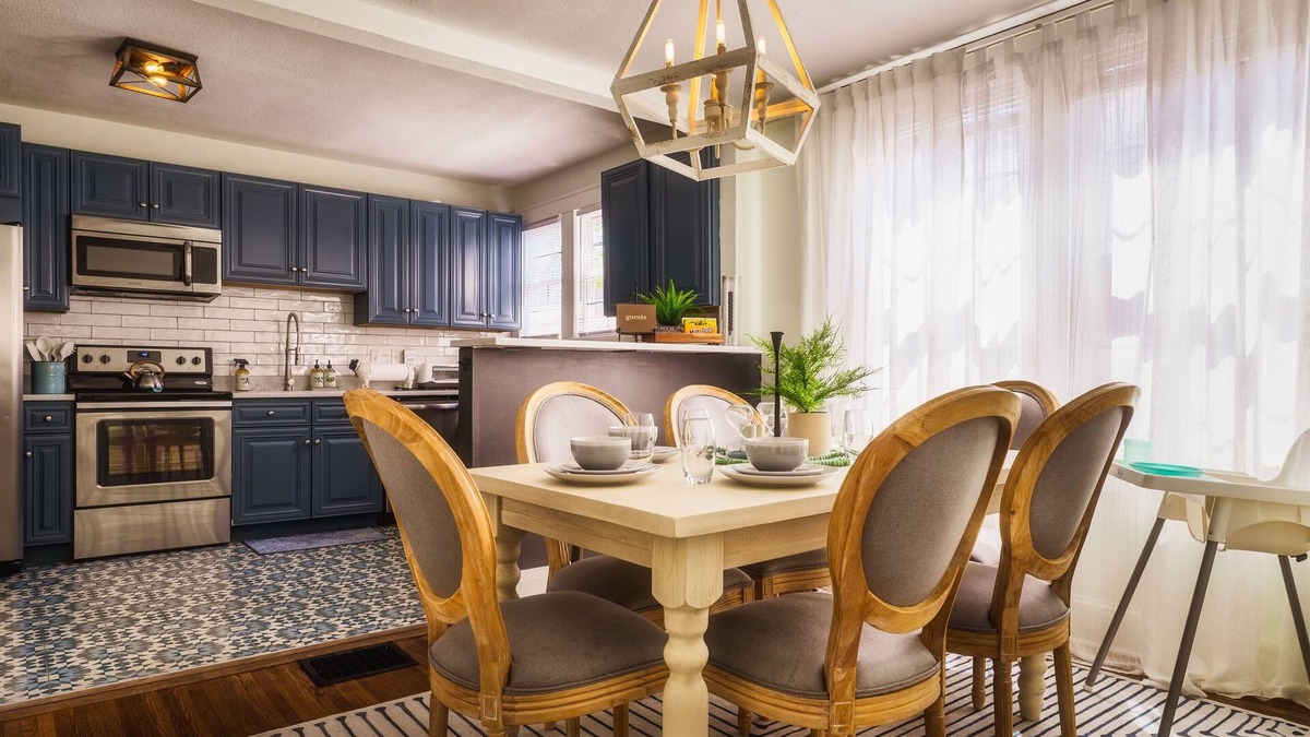 Wesley Heights House | Kid-Friendly Oct Stay Featured in CLT Magazine!