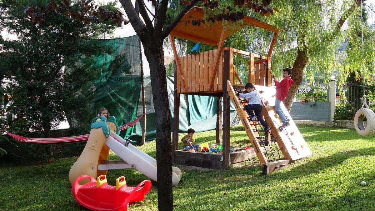 Katakali Apartment | Kid & Holiday 2