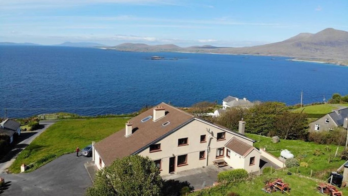 Tully House | Killary Vista Stunning Sea Views