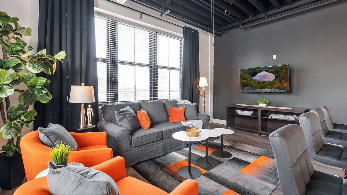 Northwest Philadelphia Apartment | KING 1BR Apt Free Parking Germantown - Near Temple, La Salle, Einstein