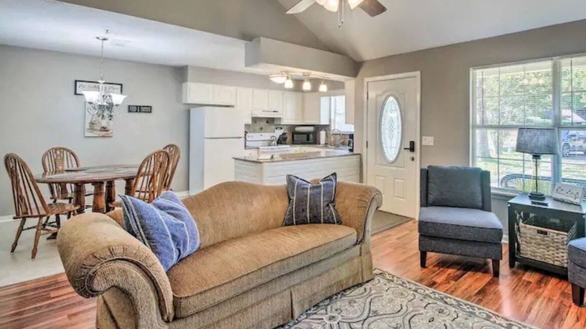 Flowood House | *King Bed* Peaceful Getaway Near the Reservoir