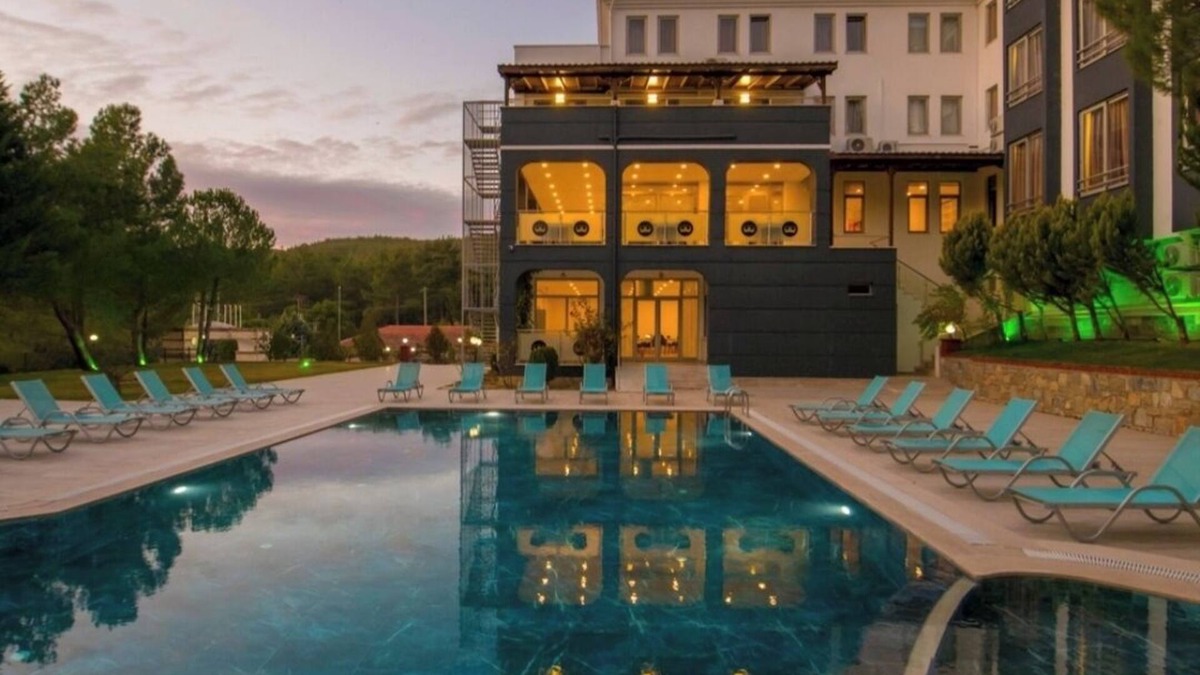 Kavaklidere Hotel | King Royal Palace salkım