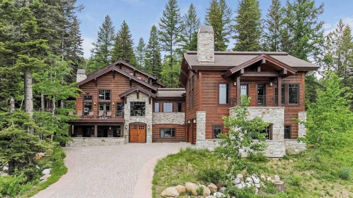 Tamarack Resort House | King's Estate - Custom Tamarack Resort - Ski in/out, hot tub, sauna, game rm, walk to village