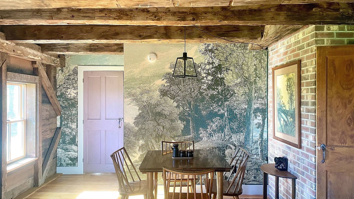 Sutton Other | Kingdom Carriage House