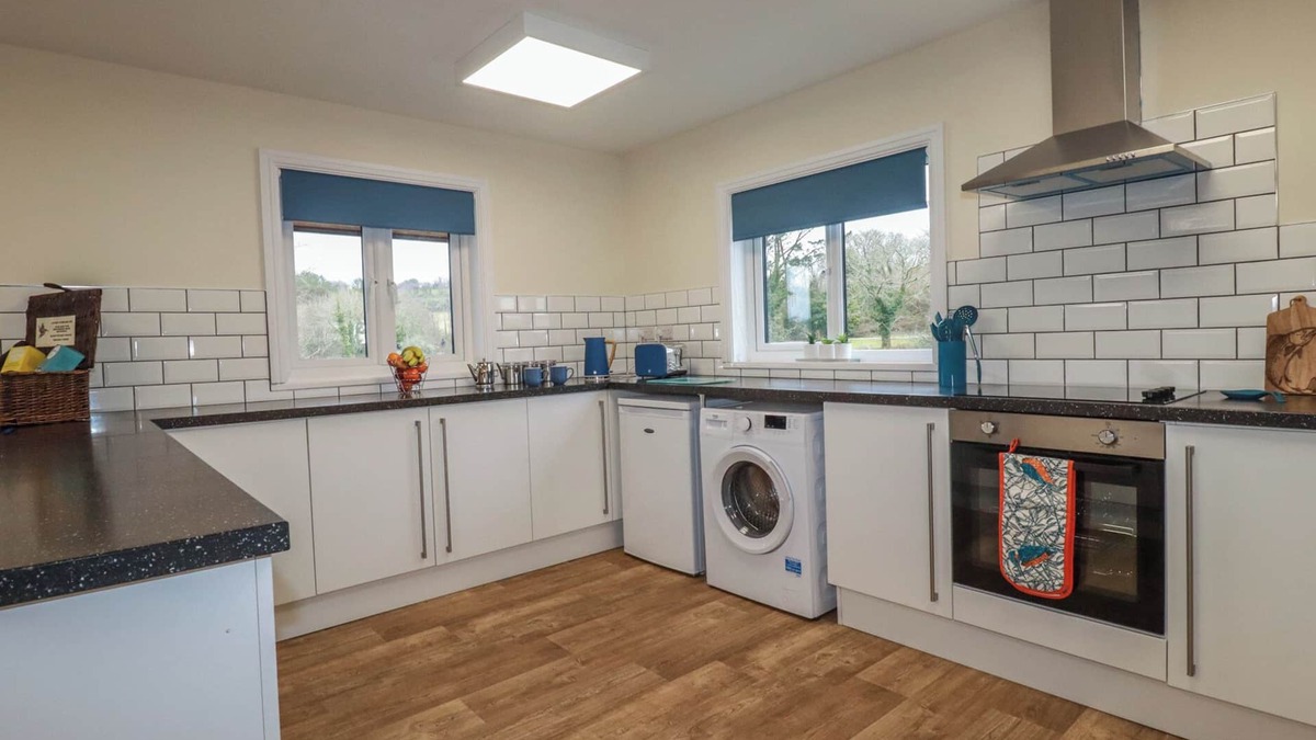 Boscundle Cottage | Kingfisher Lodge