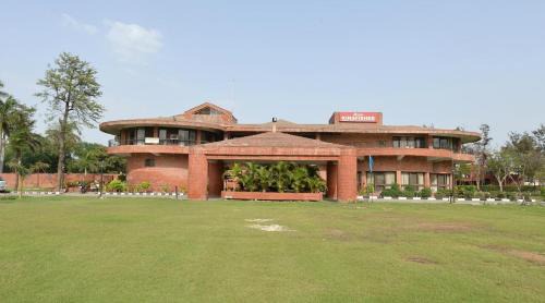Ambala Hotel | Kingfisher Tourist Resort, Ambala