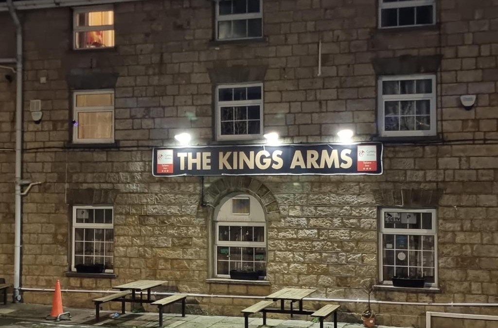 Ebbw Vale Hotel | Kings Arms Guest House Ebbw Vale