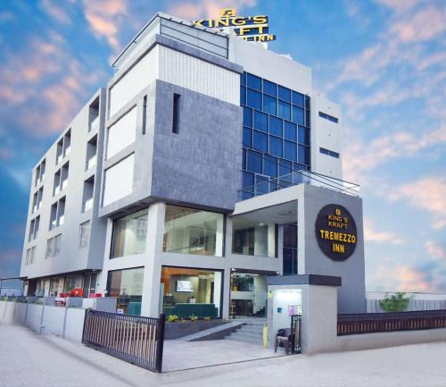 Somnath Hotel | Kings Kraft Tremezzo Inn, Somnath