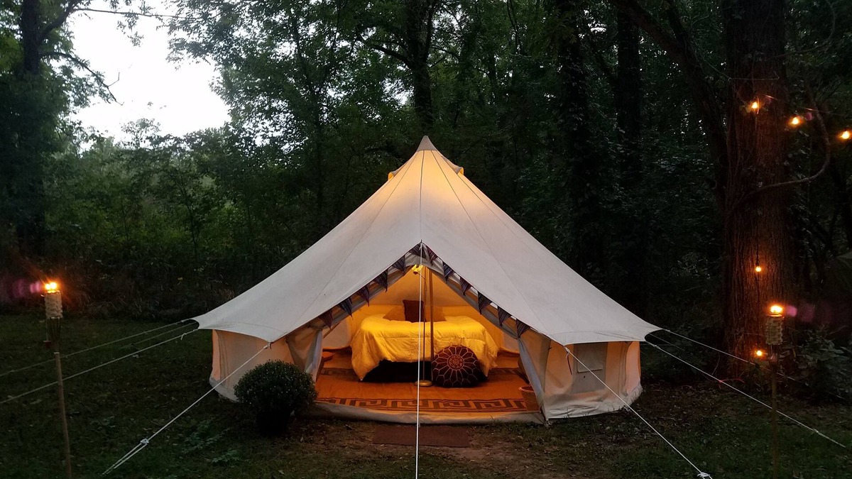 Eureka Springs RV Rental | Kings River Bell Tent Glamping
