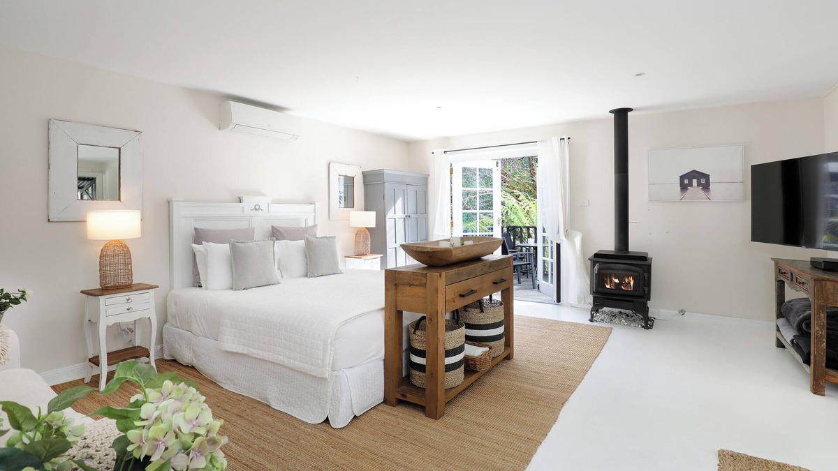 Leura House | Kings Studio - Romantic cosy getaway
