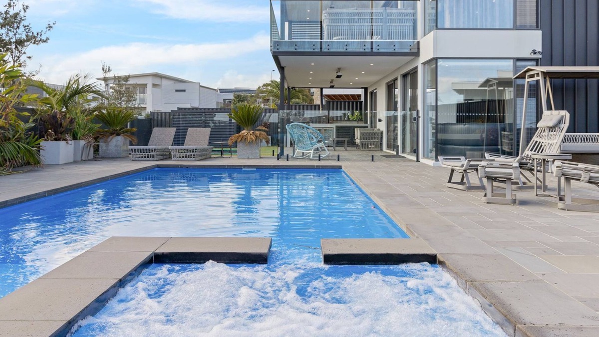 San Remo House | Kings View in San Remo