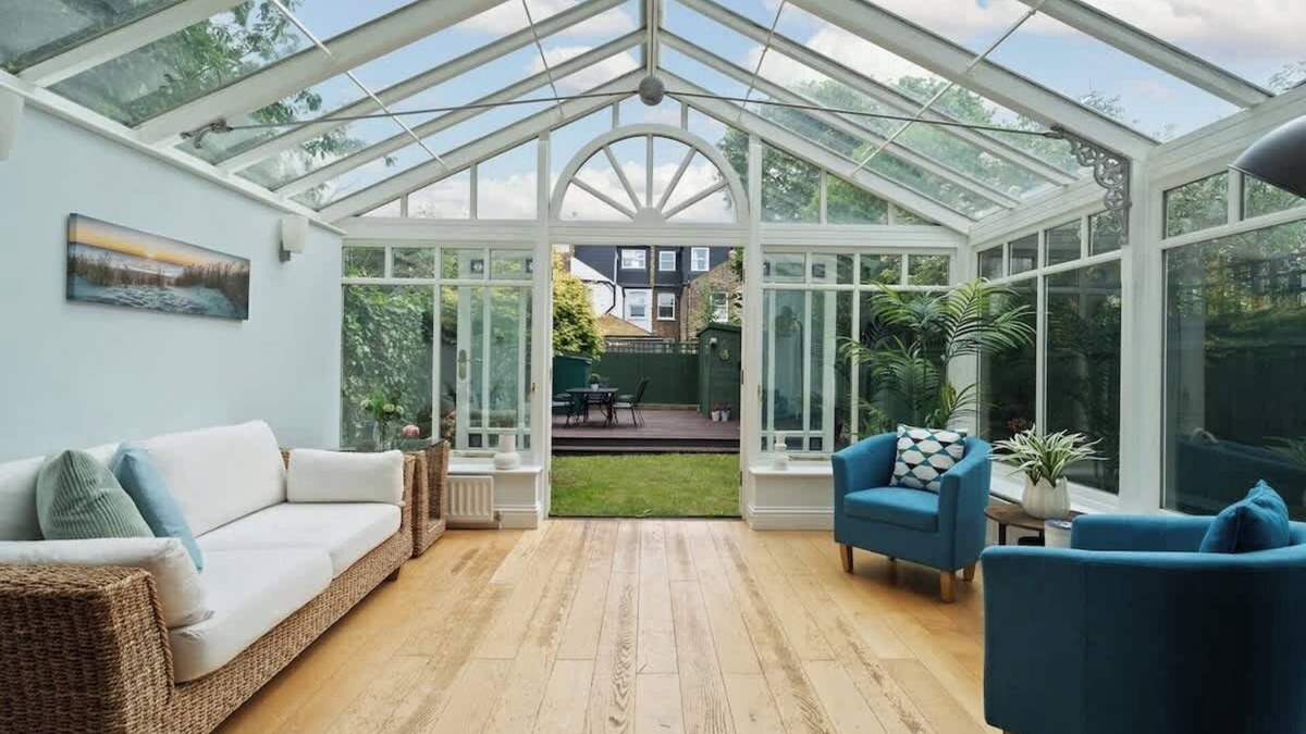 Canbury House | Kingston 3BR | Relaxed Comfort for Family & Work