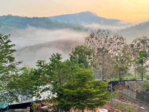 Khaem Son House | kirirat khaokho Resort