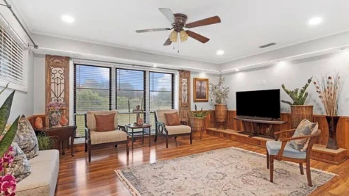Kilgore House | Kirk’s Kilgore Kottage - 3 bedrooms, 2 bath House