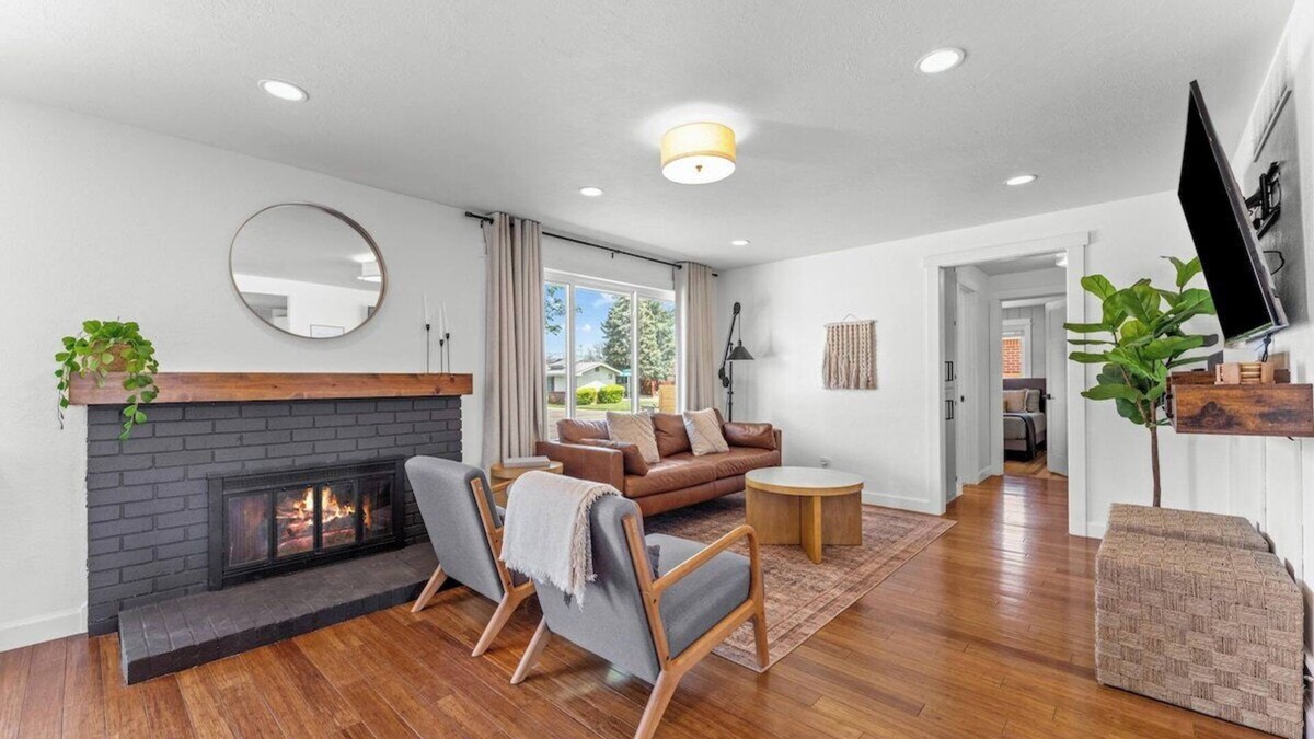 Franklin - Randolph House | Kirkwood · Boise Home! Game Room, Pets, Firepit, Yard!