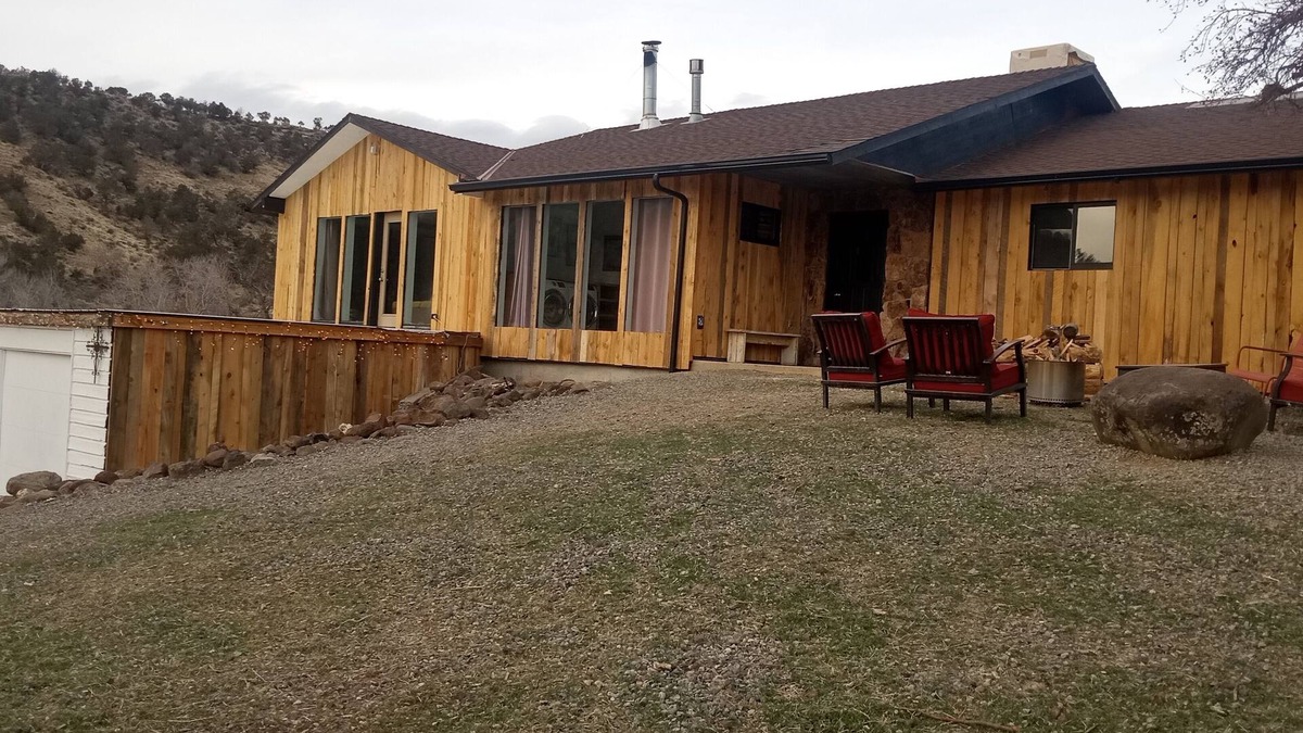 Cedaredge House | Kisercreek farmhouse