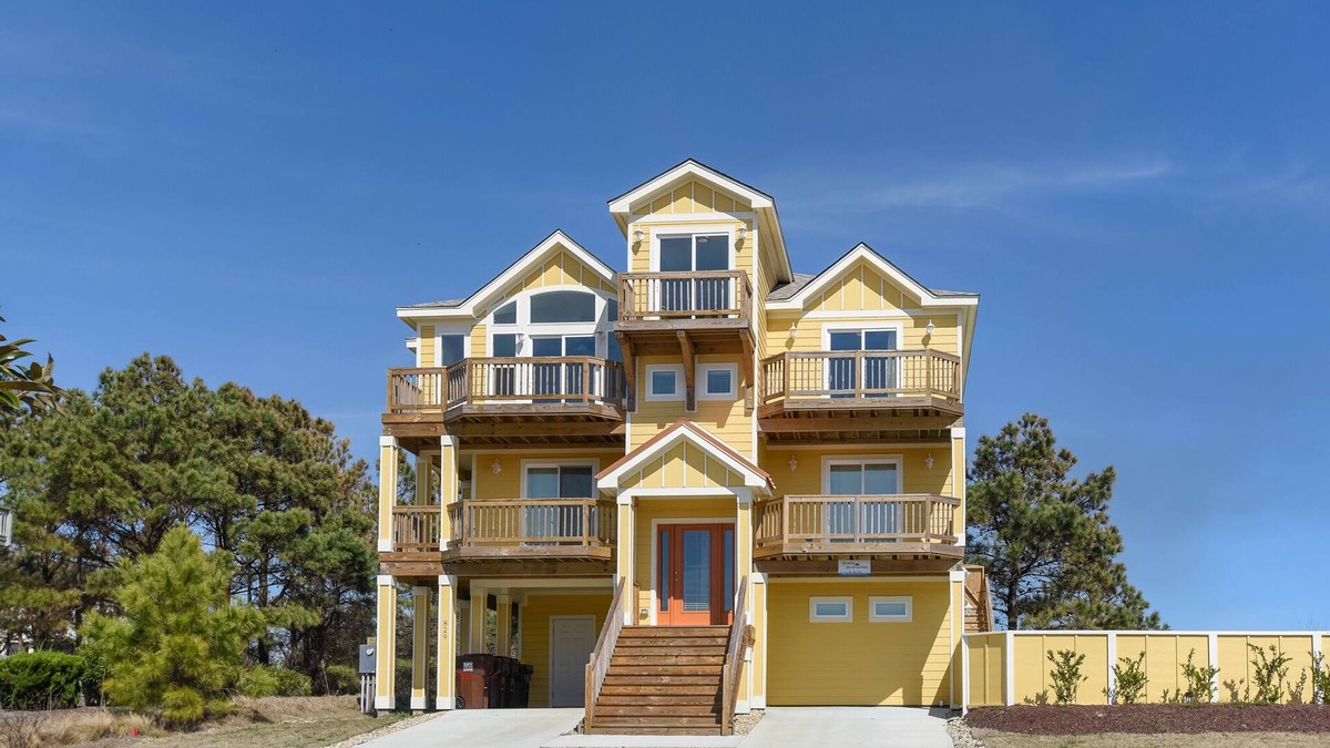 Monteray Shores House | Kiss Me Salty: Private Pool | Rec Room w/Foosball