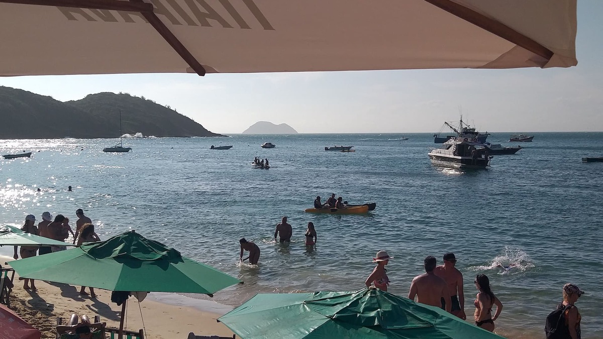 Praia Rasa Apartment | Kitnet in condominium with complete leisure