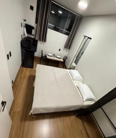 Lavras Apartment | Kitnet nova ao lado de tudo que você precisa