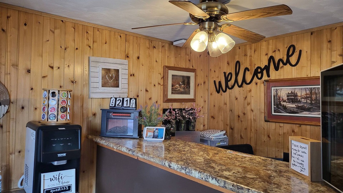 Gettysburg Hotel | KJ's Inn and Suites By OYO Gettysburg U.S. Hwy 212