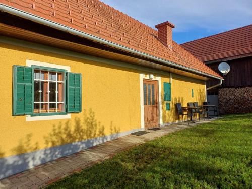 Glanz an der Weinstrasse Apartment | Klein Poschgan