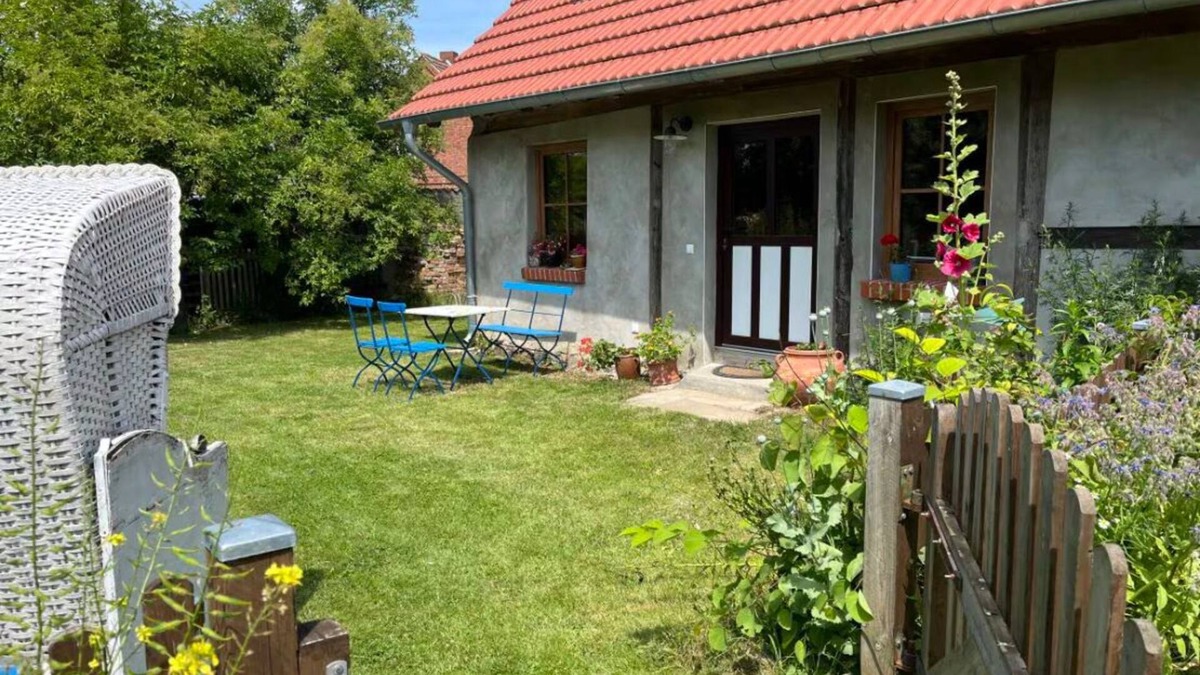 Semlow House | Kleiner Eselhof - Enjoy the peace and quiet near the Baltic Sea far away from mass tourism