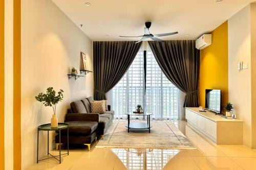 Labu Apartment | KLIA Designer Family Suite With Netflix