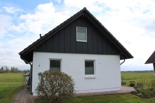 Bad Bederkesa House | KM 7 - Deichgraf 2 Standard