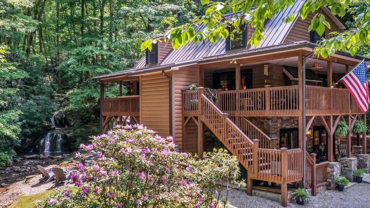 Maggie Valley Cabin | KnightFall-Luxury Cabin w/Waterfall in Backyard, Pet-Friendly, Private, Stunning