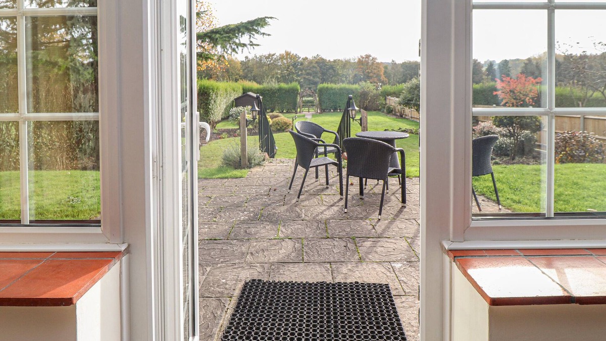 Maidstone Cottage | Knights Cottage