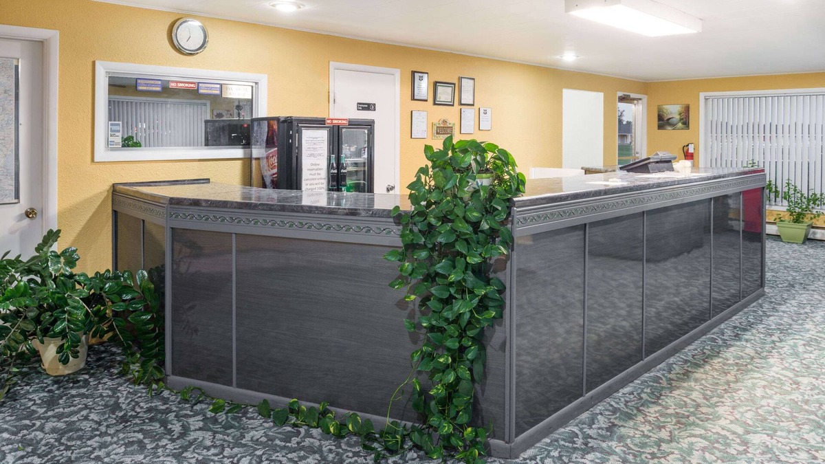 Kirksville Hotel | Knights Inn Kirksville