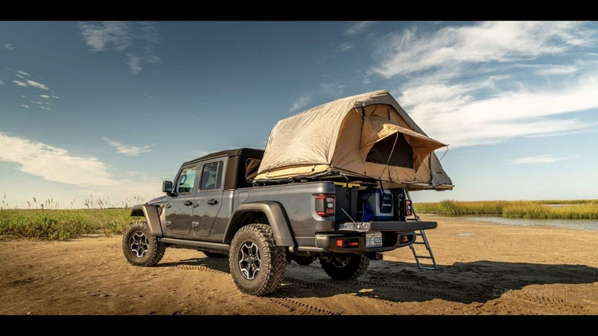 Wailuku Condo | Koa Built 2